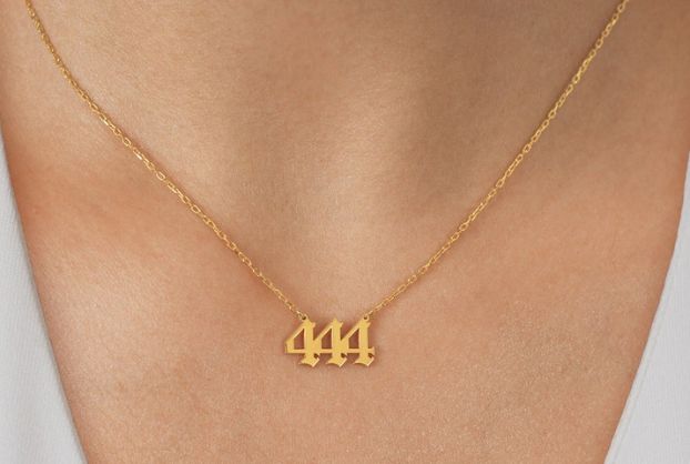 diamond 444 necklace 