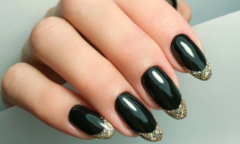 Black Gel Nail Designs